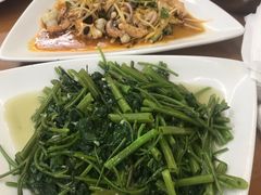-望海潮海鲜店 特色家常菜(在海一方店)