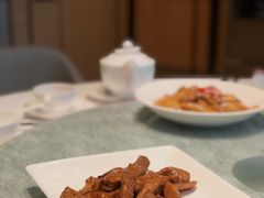 壹品土猪肉-花城苑广府菜(侨鑫店)