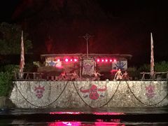 -森波拉火山温泉