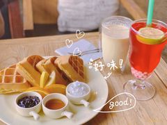 -reading cafe瑞汀咖啡(新华路店)