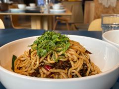 弥渡酸菜凉米线-一坐一忘云南菜(嘉里中心店)