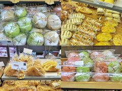 -顶东面包花园·生日蛋糕(世博店)