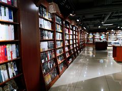 -新华书店(印象城店)