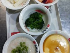 -忘情水鱼头·鲜鱼火锅(滨江中路店)