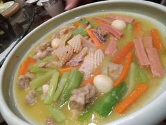 -万重锦·人文川菜馆(骡马市店)