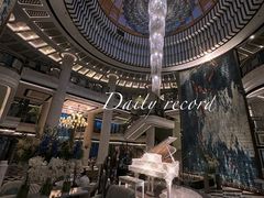 -浅深(世茂滨江精品店)