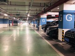 场地-中庚漫游城停车场