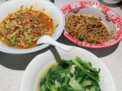 -老萍巷莲花血鸭·萍乡地标江西菜(步行街店)