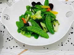 橄榄油炒田园时蔬-大树餐厅(朝阳大悦城店)