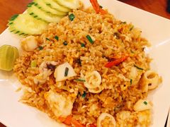 -两兄弟Song Pee Nong(2号店)