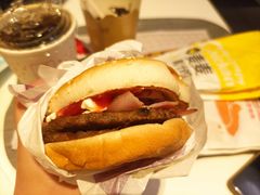 培根蔬萃双层牛堡-麦当劳(西单明珠店)