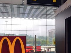 -麦当劳(深圳北站高铁店)