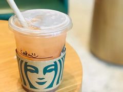 冰摇桃桃乌龙茶-星巴克(广州光明广场店)