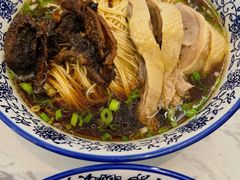 -伟记奥面馆(养育巷店)