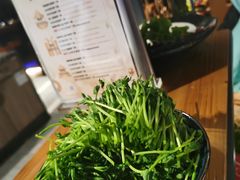 -湊湊火锅·茶憩(南京东路悦荟店)