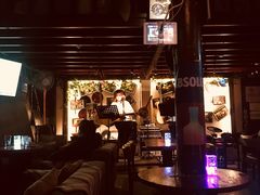 -南锣鼓巷吉他吧(鼓楼店)