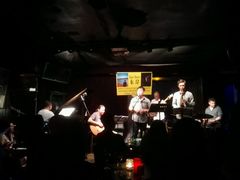 -东岸Cafe 爵士俱乐部