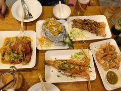 -两兄弟Song Pee Nong(2号店)