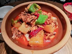 沙湾大盘鸡-耶里夏丽·新疆菜·家庭聚场(百联中环购物广场店)