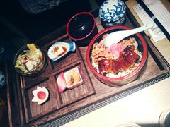 鳗鱼双拼定食-虹料理·日料放题(悠方店)