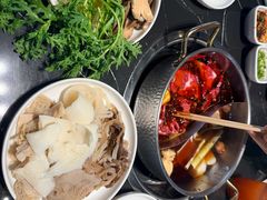 -魁牛·潮汕牛肉自助火锅(沈辽路万达店)