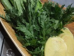 -菌之家·专业纯野生菌火锅·特色炒菌