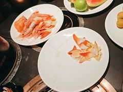 -钱小奴海鲜自助黑金店(杭州滨江龙湖店)