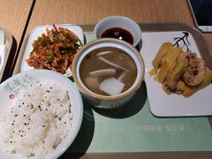 -老乡鸡(上海品尊国际中心店)