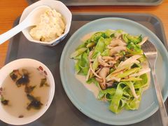 麒麟汁手工菠菜宽面-红小满休闲餐厅(十全街店)