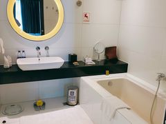 -北京希尔顿逸林酒店