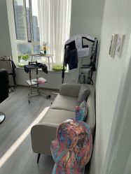 -LILI·HAIR SALON理理造型