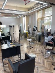 -Hair Co.一间沙龙