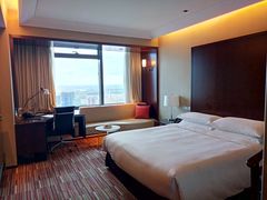 -上海龙之梦万丽酒店