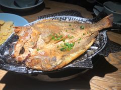 -蜜桃餐厅·伴山(湖滨商业街店)