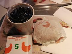 -麦当劳(欢乐谷店)