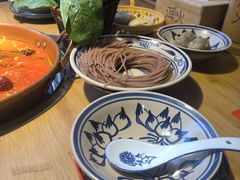 -洱火云南酸菜牛肉火锅(石景山当代商城店)