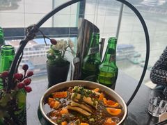 -三生三味密宗川菜·江景餐厅(来福士店)