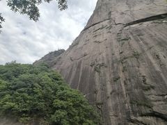 -鄣山大峡谷