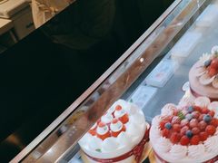 -花花卷卷·鲜食蛋糕(静安久光百货店)