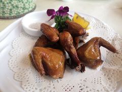 乳鸽-万山楼海鲜酒家·二十三年老字号