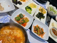 -青松馆韩国料理(香港中路佳世客店)