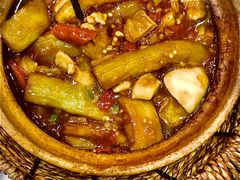 咸鱼鸡粒茄子煲-熠盛粤味(永康路店)