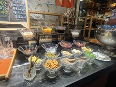 -岷山饭店-芝芝自助餐厅