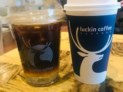 黑金气泡美式咖啡-luckincoffee瑞幸咖啡(顺义华联商厦店)