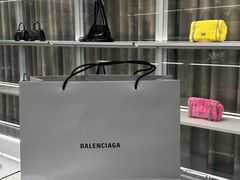 -BALENCIAGA(恒隆广场店)