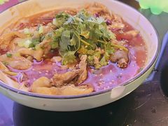 -川流不息·地道川菜·小龙虾(新松江路店)