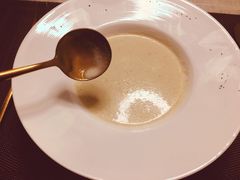蘑菇汤-LUCCA卢卡西班牙海鲜饭(远洋广场店)