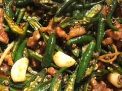 大盘肥肠鸡-易老头三样菜(南滨路总店)