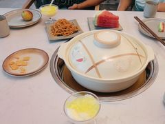 -菌子鲜汤野生菌锅