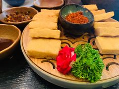 毕节爆浆小豆腐-山石榴·贵州菜(丰盛里店)